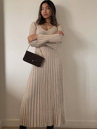 V-neck Women Knitted Maxi Dress eprolo BAD PEOPLE