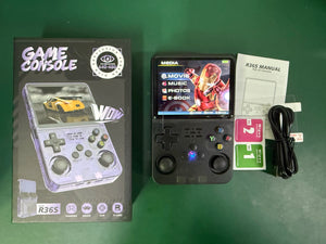 R36 HD Console Portatile Retro – Oltre 22.000 Giochi – Schermo IPS 3,5" – Linux – TV Out